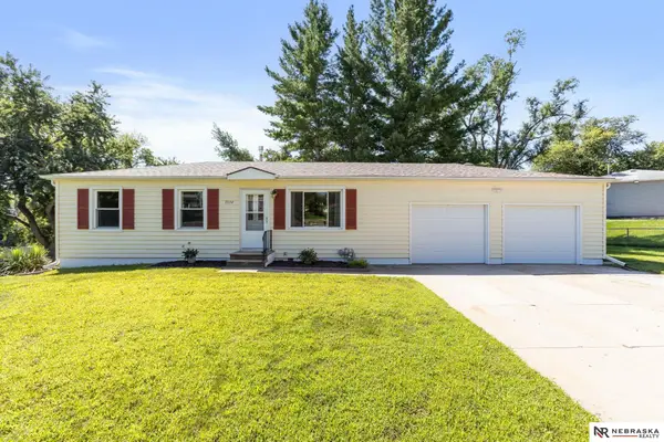 7539 Joseph Avenue, La Vista, NE 68128