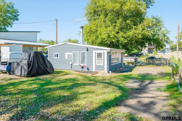 9 Old Lodge Road Road, Columbus, NE 68601