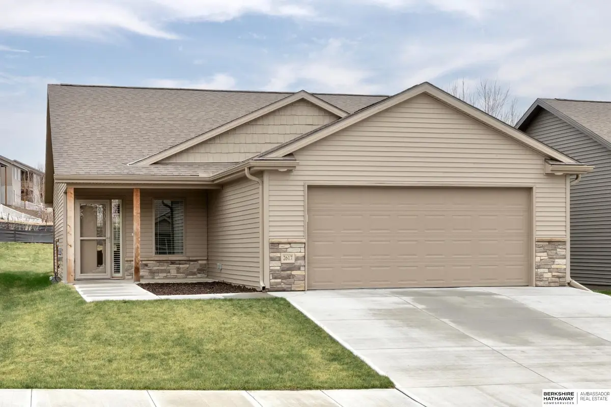 2617 Piney Creek Drive, Elkhorn, NE 68022 - #1
