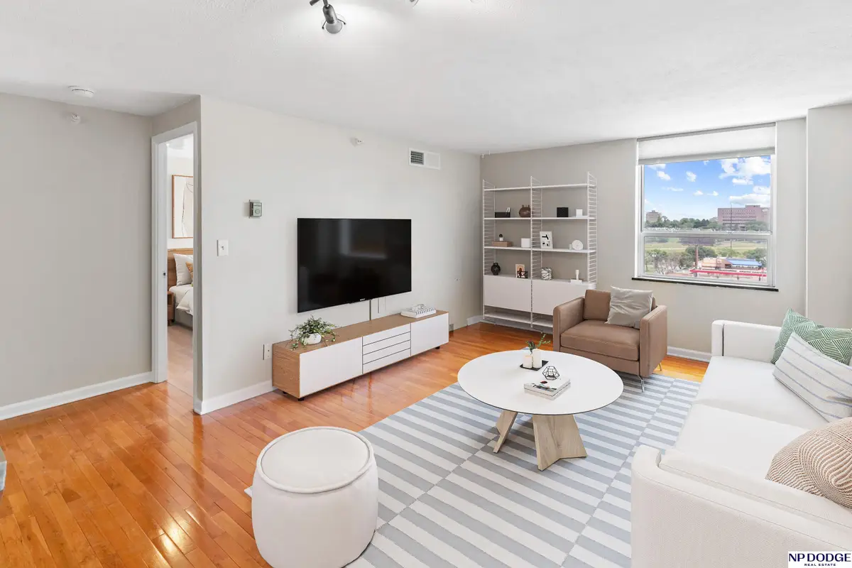 105 N 31 Avenue #607, Omaha, NE 68131 - #1