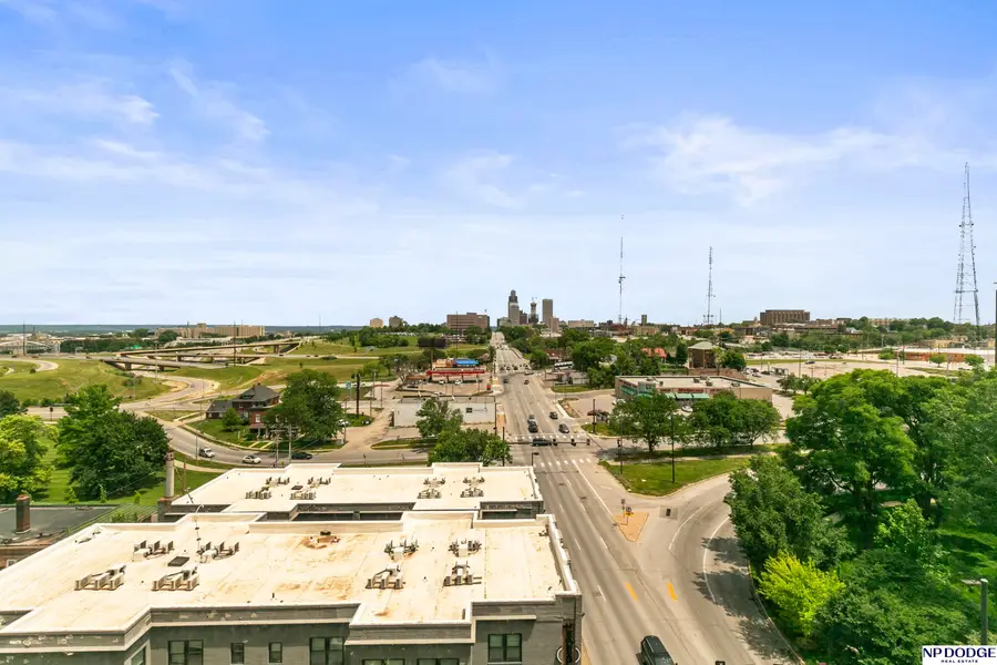 105 N 31 Avenue #607, Omaha, NE 68131 - #2
