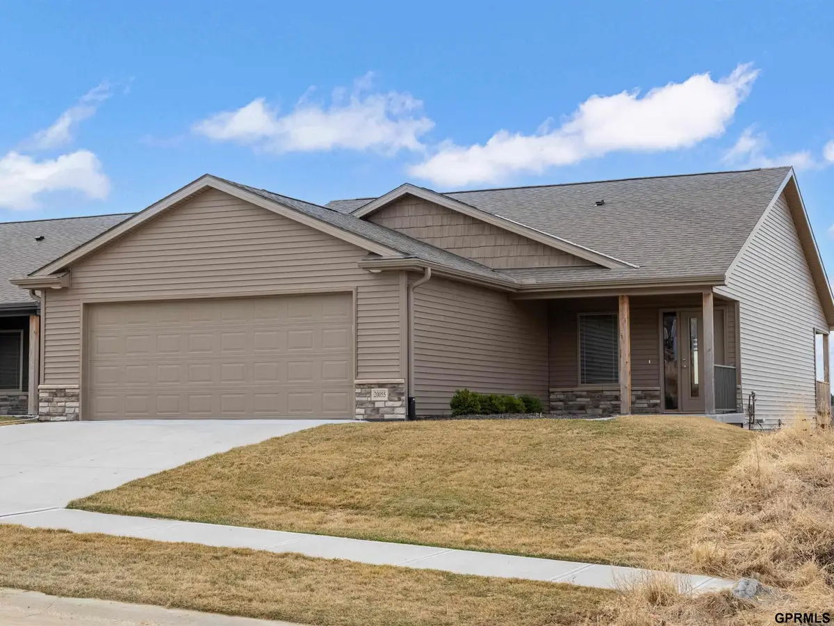 20055 Piney Creek Drive, Elkhorn, NE 68022 - #1