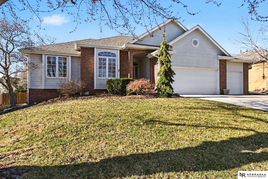 919 Rawhide Road, Papillion, NE 68046 - #3