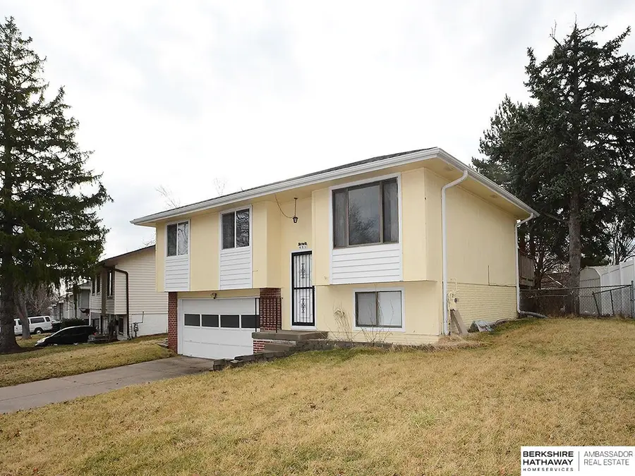 421 Sante Fe Trail, Lincoln, NE 68521 - #2