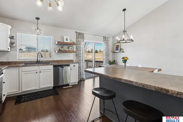 7512 N 143 Street, Omaha, NE 68142