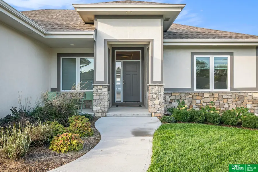 16061 Cw Hadan Drive, Bennington, NE 68007 - #3