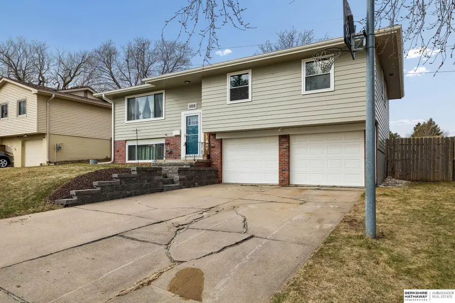4816 S 143rd Street, Omaha, NE 68137 - #3