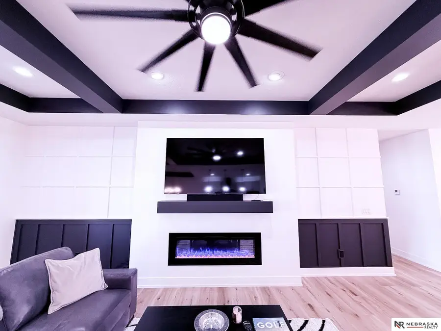 7900 Ponce Drive, Lincoln, NE 68516 - #2