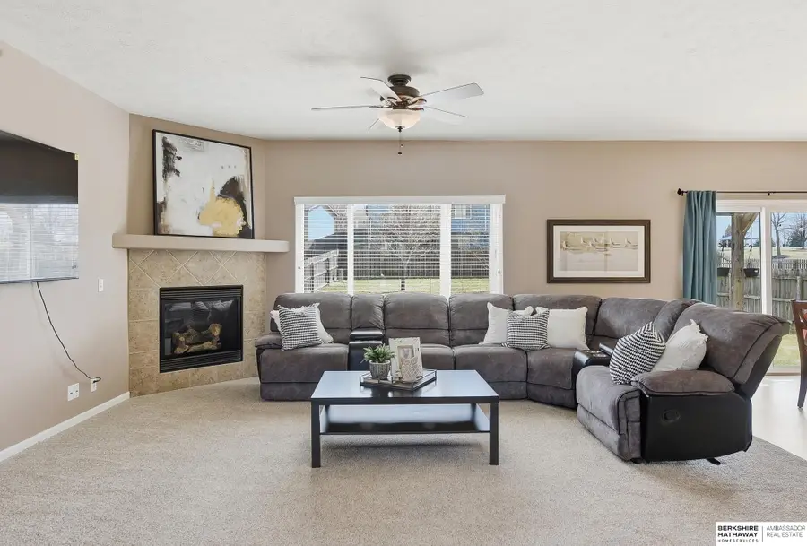 4667 N 163rd Street, Omaha, NE 68116 - #2