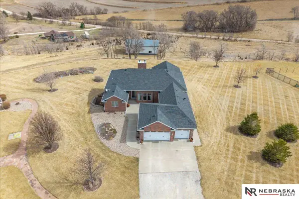 13284 County Road 27, Blair, NE 68008