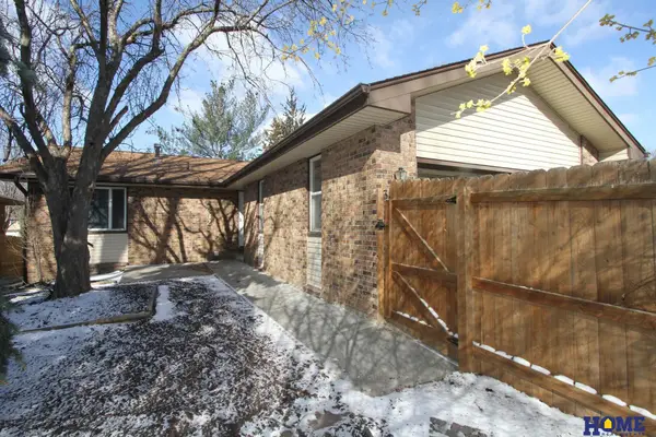 3321 N 73rd Street, Lincoln, NE 68507