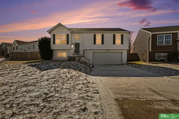 5855 S Hws Cleveland Boulevard, Omaha, NE 68135