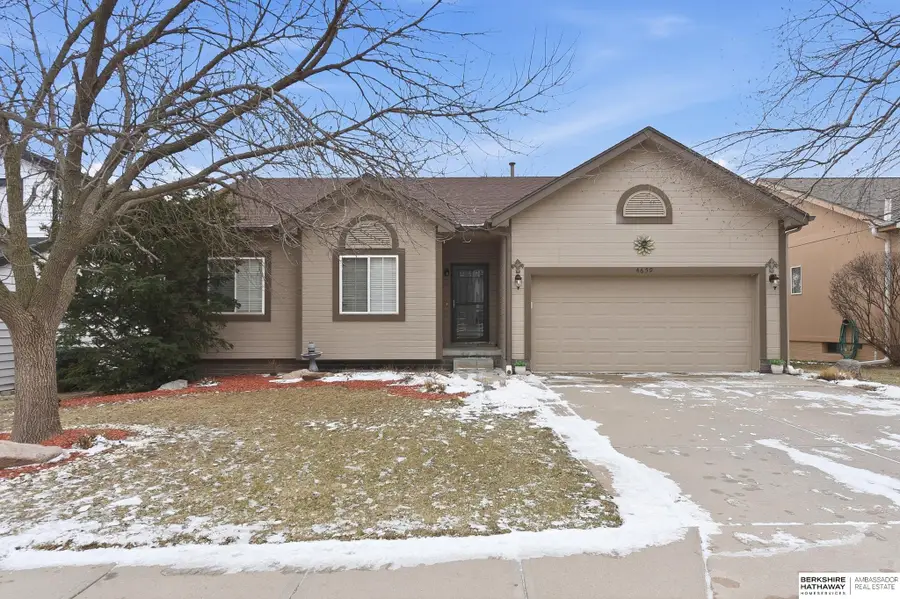 4659 N 149th Street, Omaha, NE 68116 - #2