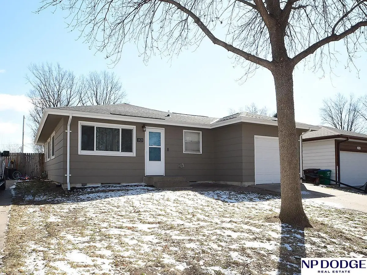 1820 N 62nd Street, Lincoln, NE 68505 - #1