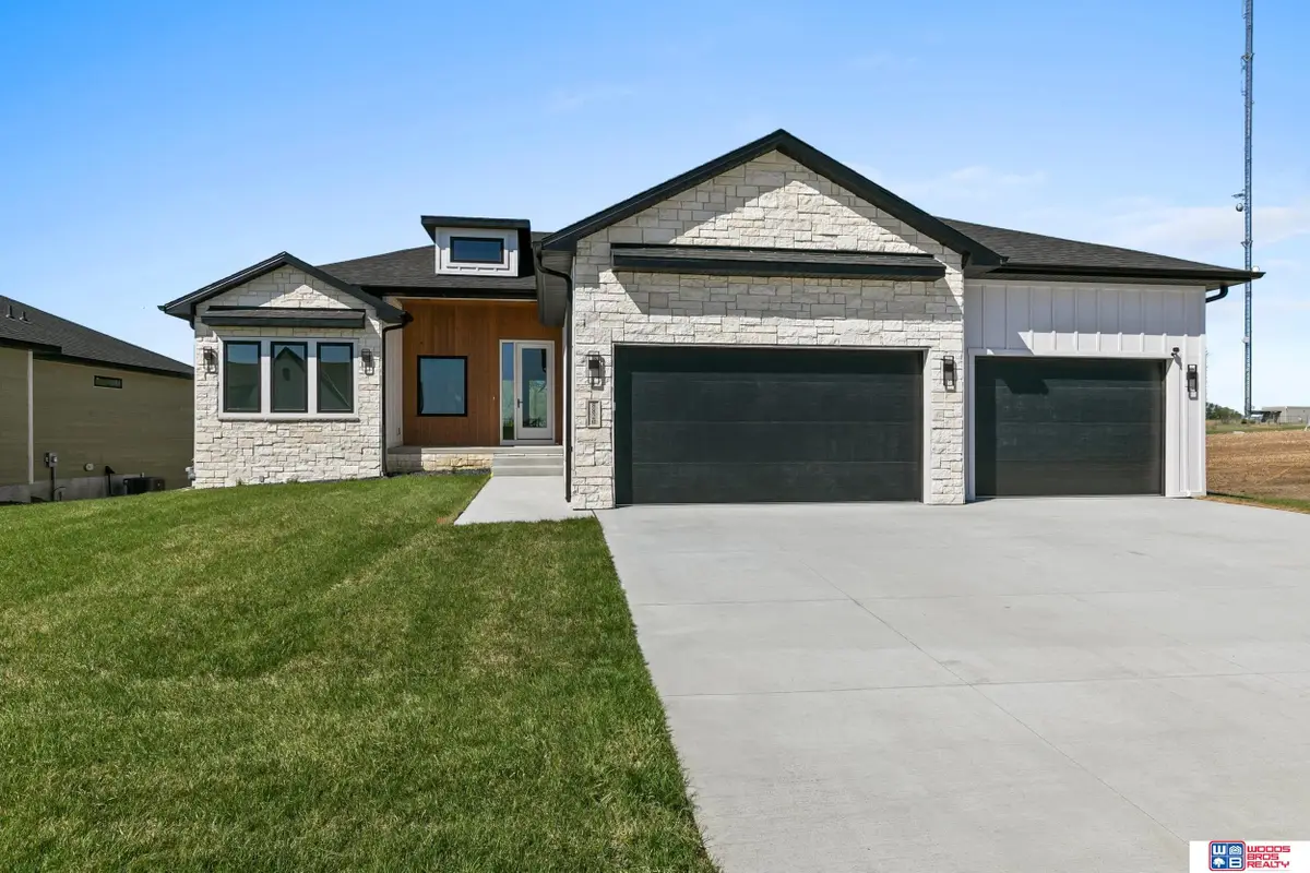 8820 Dragonfly Lane, Lincoln, NE 68526 - #1