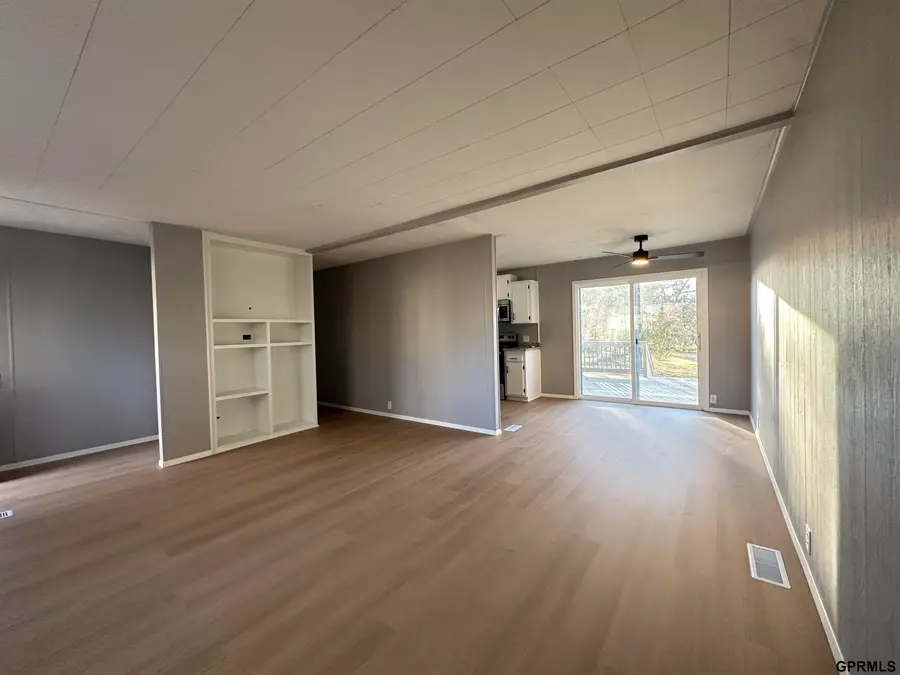 123 Grand Street, Greenwood, NE 68366 - #2