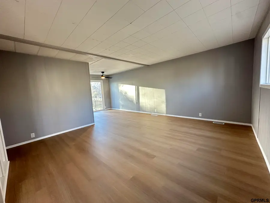 123 Grand Street, Greenwood, NE 68366 - #3