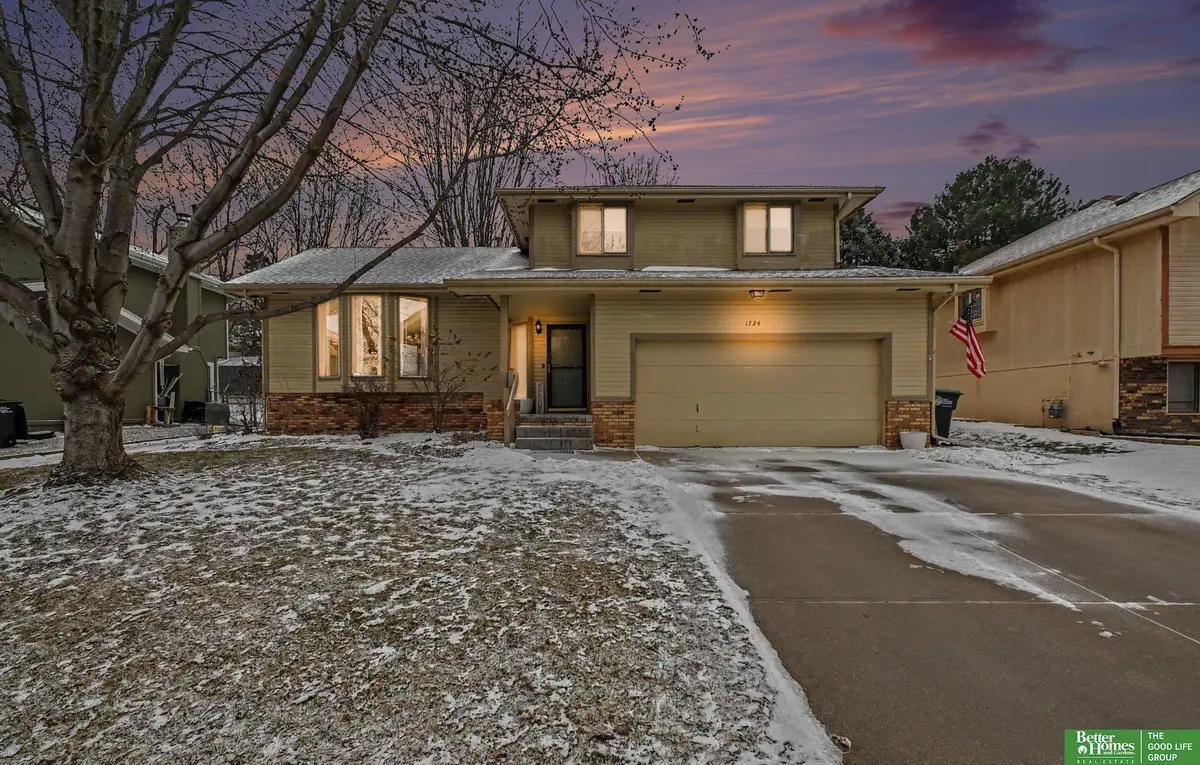 1724 N 146th Street, Omaha, NE 68154 - #1