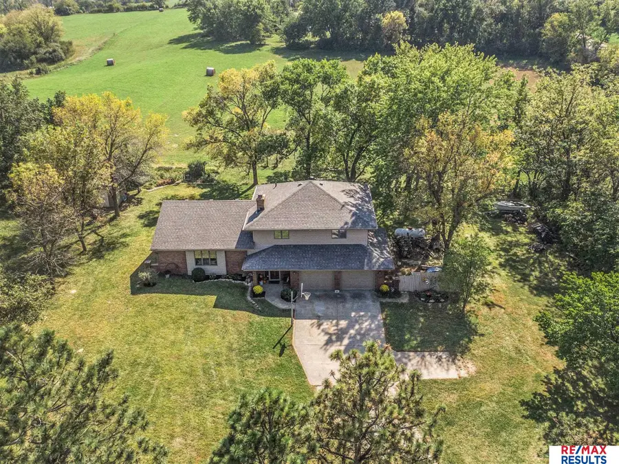 7717 Dutch Hall Road, Omaha, NE 68122 - #2