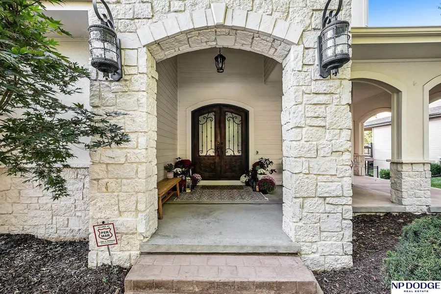 21313 Hickory Street, Omaha, NE 68022 - #2