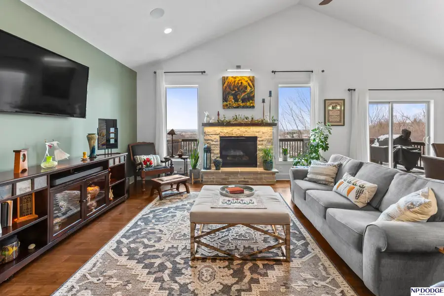 1010 S 17 Avenue, Blair, NE 68008 - #2