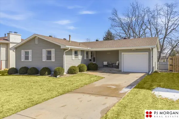 2331 S 124th Street, Omaha, NE 68144