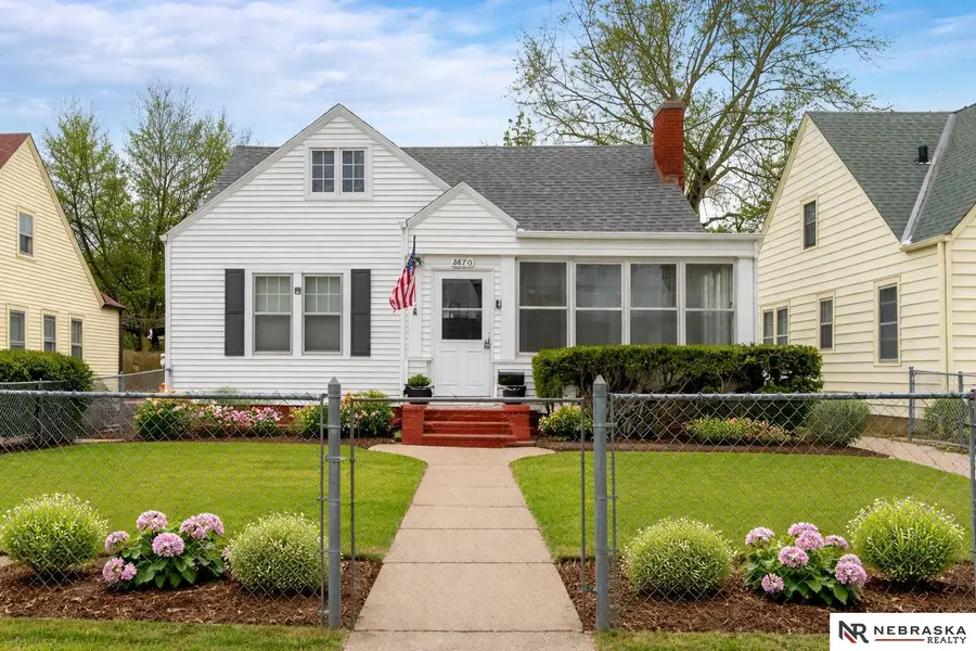 2870 Iowa Street, Omaha, NE 68112 - #2