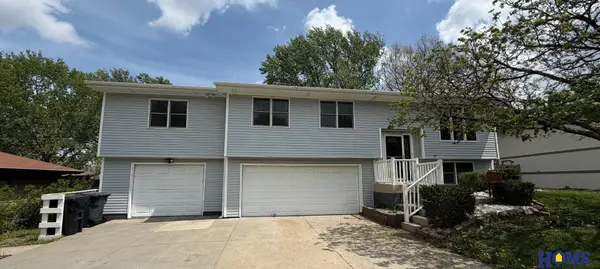 5200 Tipperary Trail, Lincoln, NE 68512