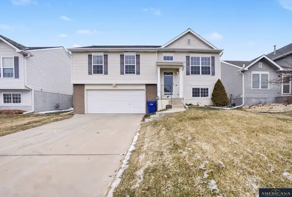 10872 Potter Street, Omaha, NE 68142