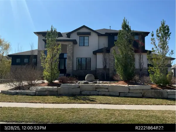 19017 Honeysuckle Drive, Elkhorn, NE 68022