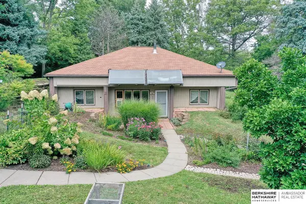 604 G Street, Eagle, NE 68347