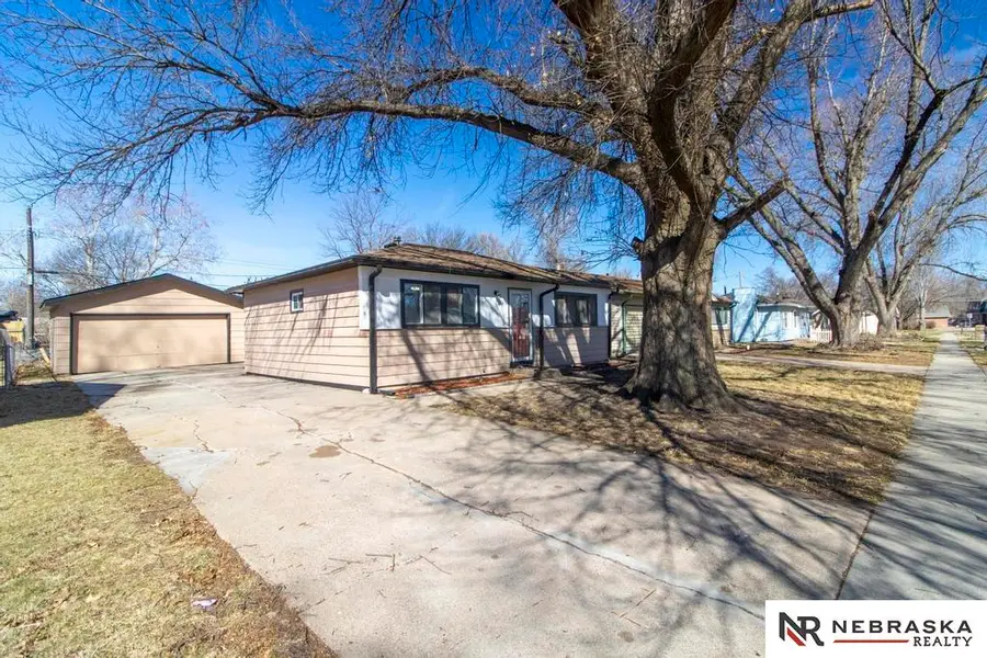1331 N 54th Street, Lincoln, NE 68504 - #2