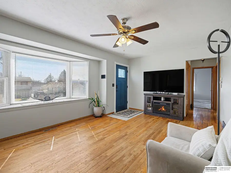 12116 Grover Street, Omaha, NE 68144 - #3