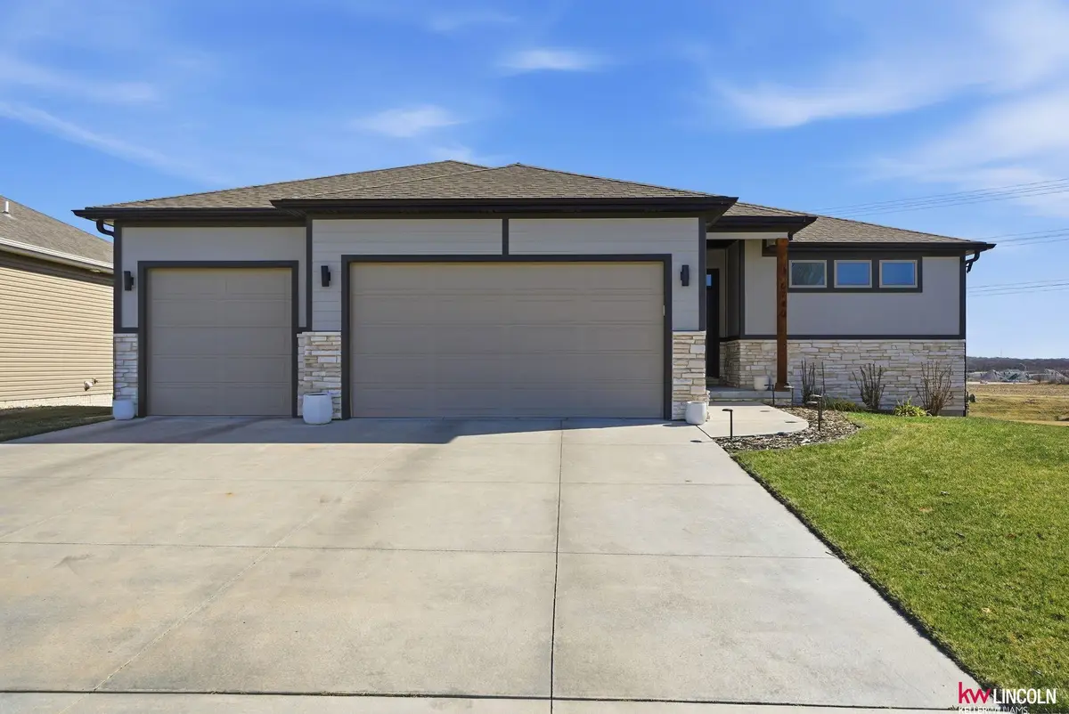 6740 Via Sorrento Drive, Lincoln, NE 68523 - #1