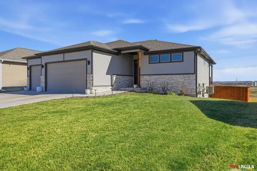 6740 Via Sorrento Drive, Lincoln, NE 68523 - #3