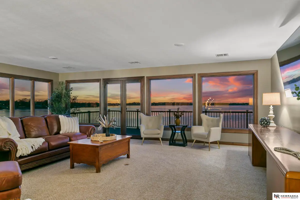 709 Pier 3, Lincoln, NE 68528 - #1