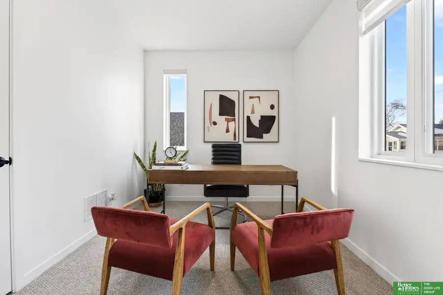 5321 Elmwood Plaza, Omaha, NE 68106 - #3