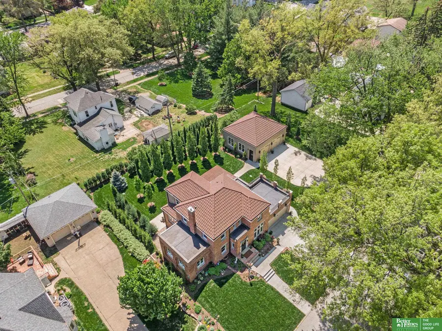 1020 E Valley Street, Red Oak, IA 51566 - #3