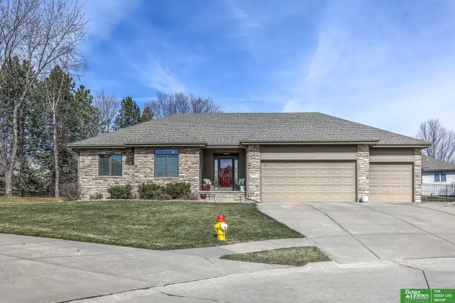 19508 Poppleton Circle, Omaha, NE 68130 - #2