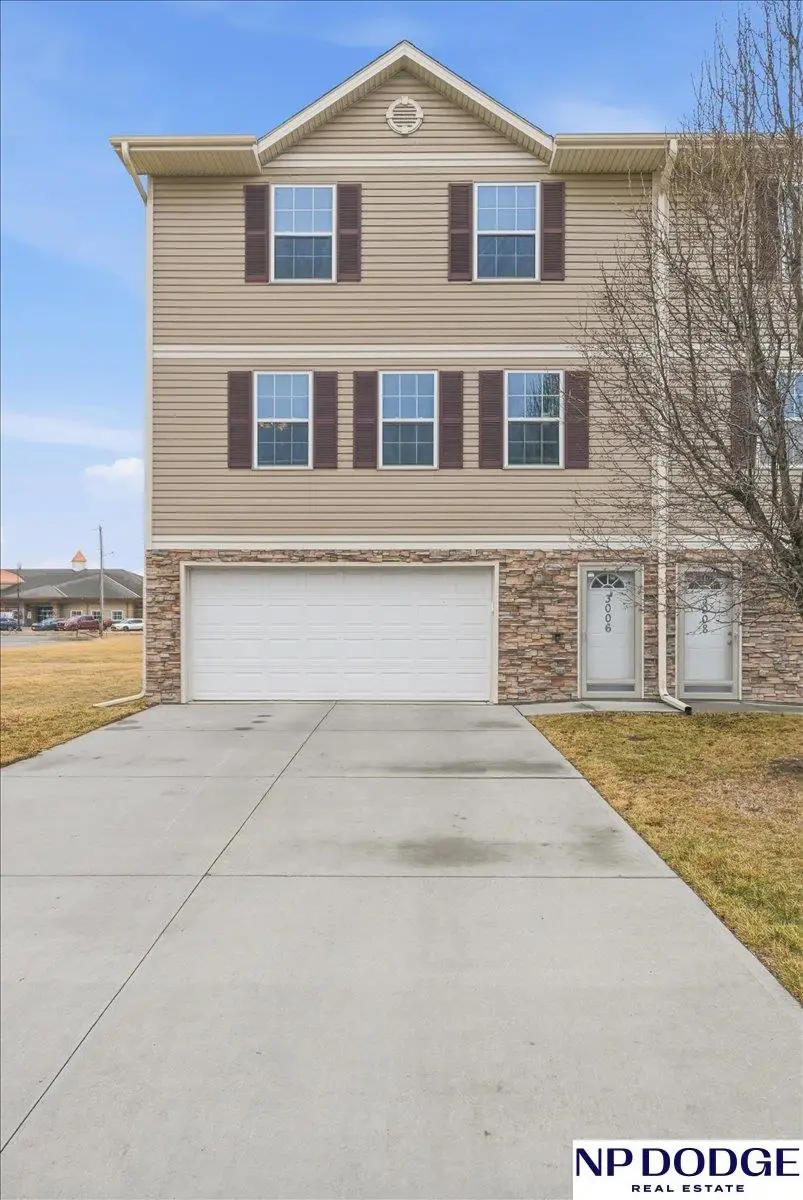 3006 Nakoma Lane, Carter Lake, IA 51510 - #3