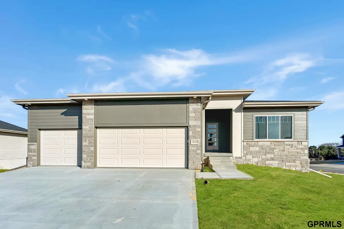 21907 Mcclellan Drive, Gretna, NE 68028 - #1