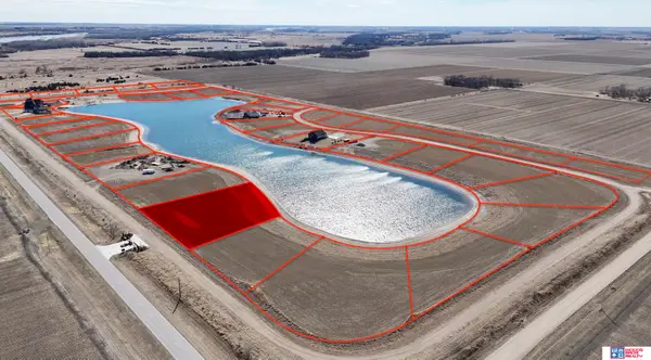 18 Bald Eagle Drive, Chapman, NE 68827