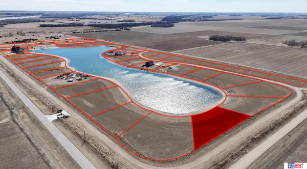 21 Bald Eagle Drive, Chapman, NE 68827