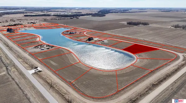 24 Bald Eagle Drive, Chapman, NE 68827