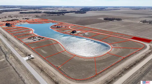 38 Bald Eagle Drive, Chapman, NE 68827