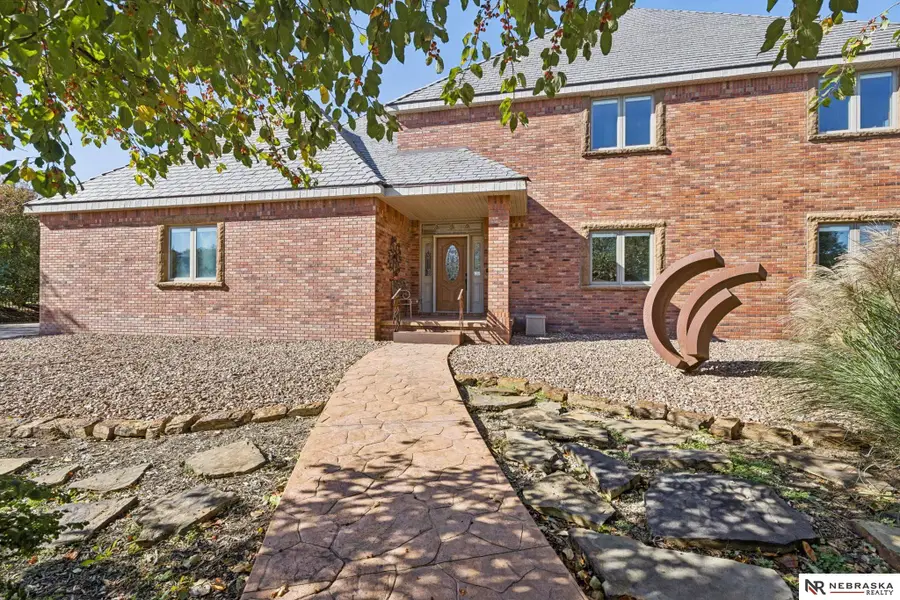 6525 Rolling Hills Court, Lincoln, NE 68512 - #2