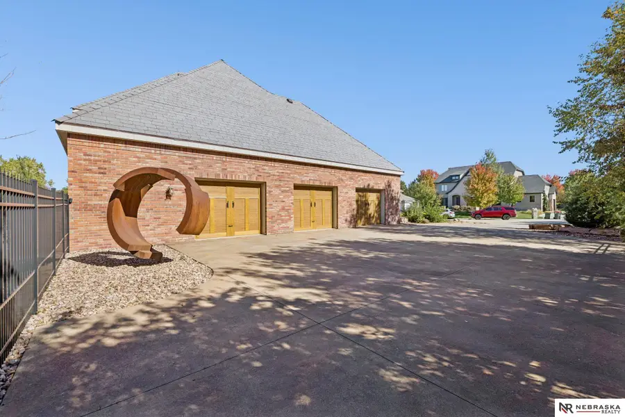 6525 Rolling Hills Court, Lincoln, NE 68512 - #3