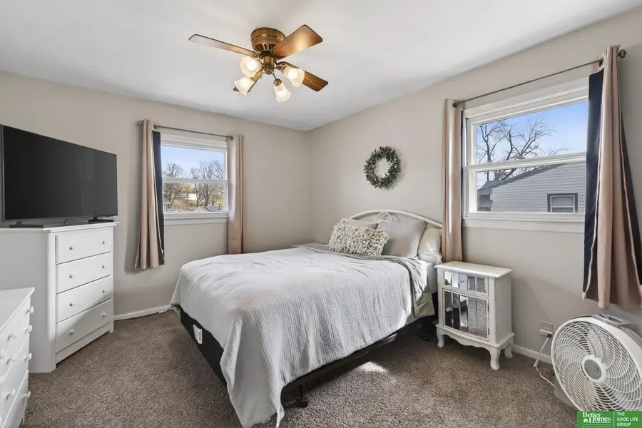 9253 Tomahawk Boulevard, Omaha, NE 68134 - #3