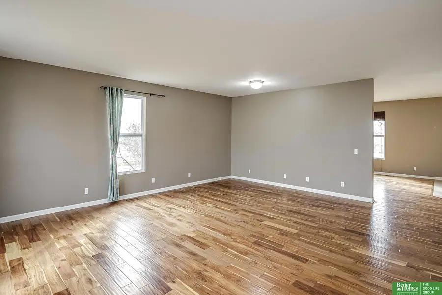 18901 Hansen Street, Omaha, NE 68130 - #3