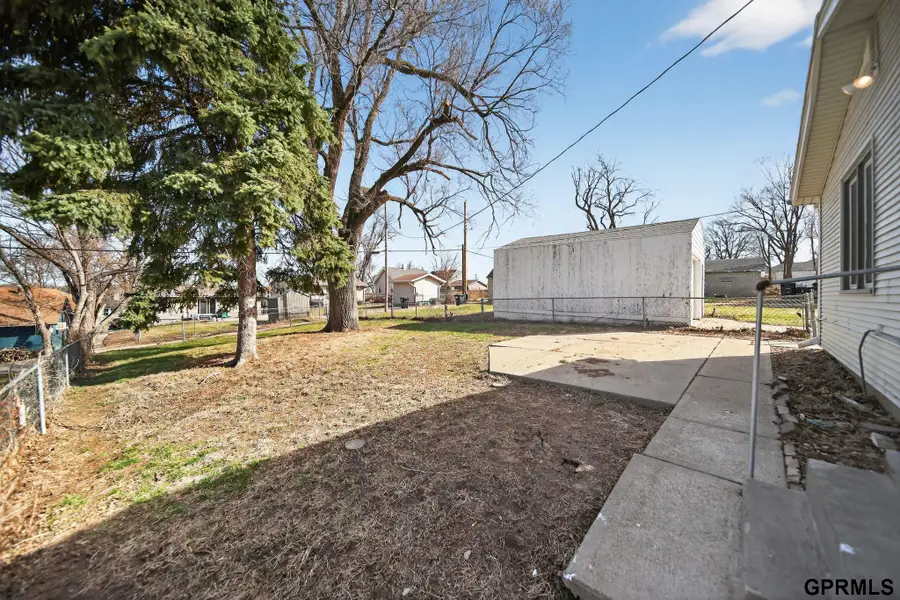 4514 Camden Avenue, Omaha, NE 68104 - #2